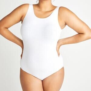 Essentials by Tummy Tank Seamless Scoop Neck Shaping Full Back Bodysuit 2x/3x